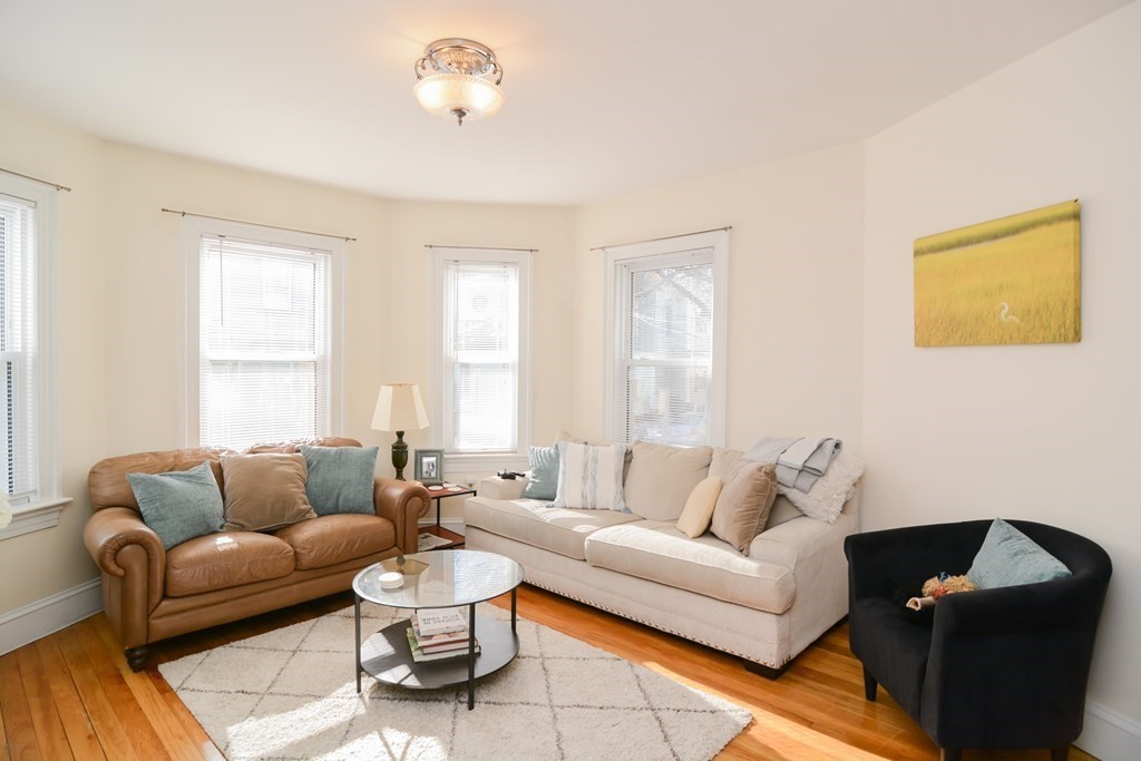 17 Athens St, Cambridge