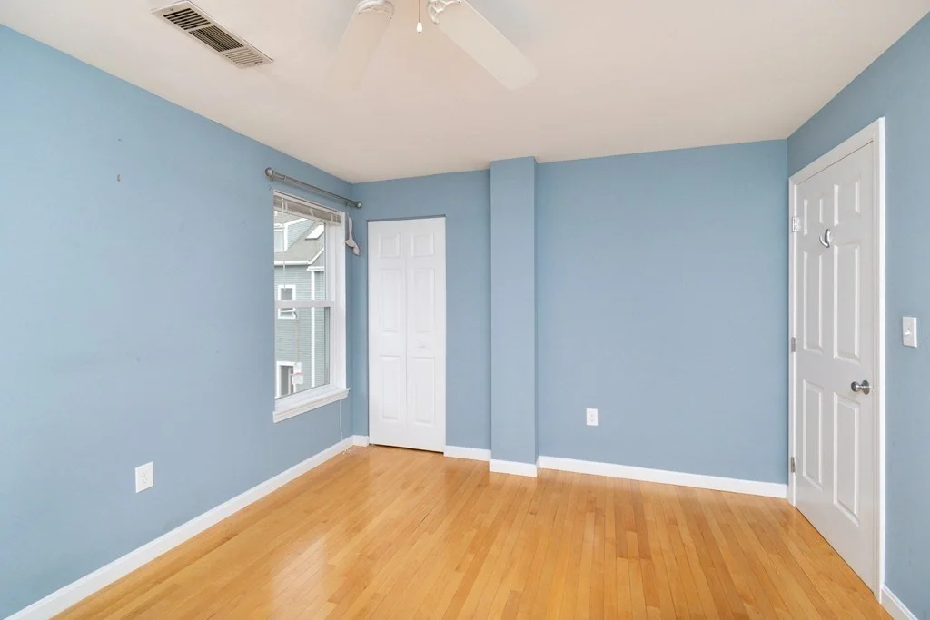 426 Medford St, Charlestown