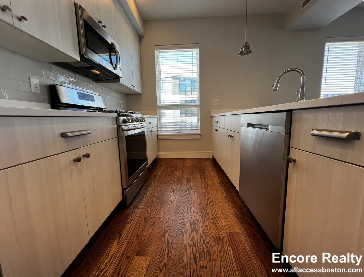 1 Everett St, Allston