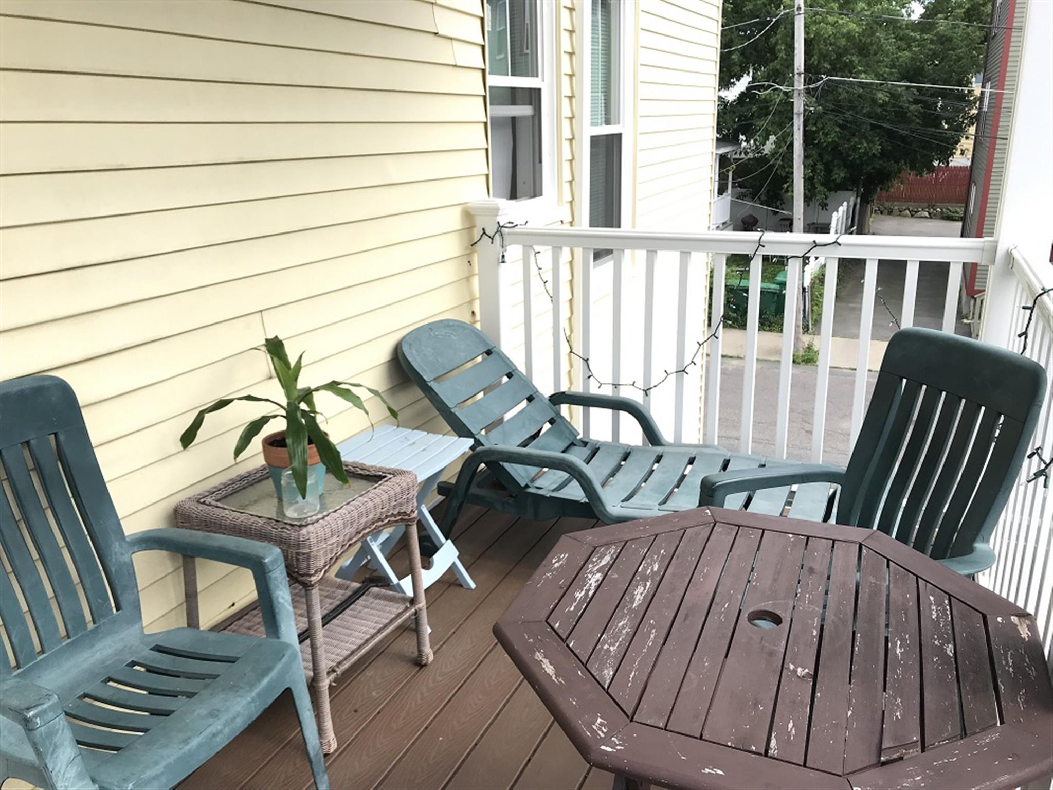 3 bed, 1 bath apartment for rent at 69 Winchester St Unit 2, Medford — photo 9 of 16