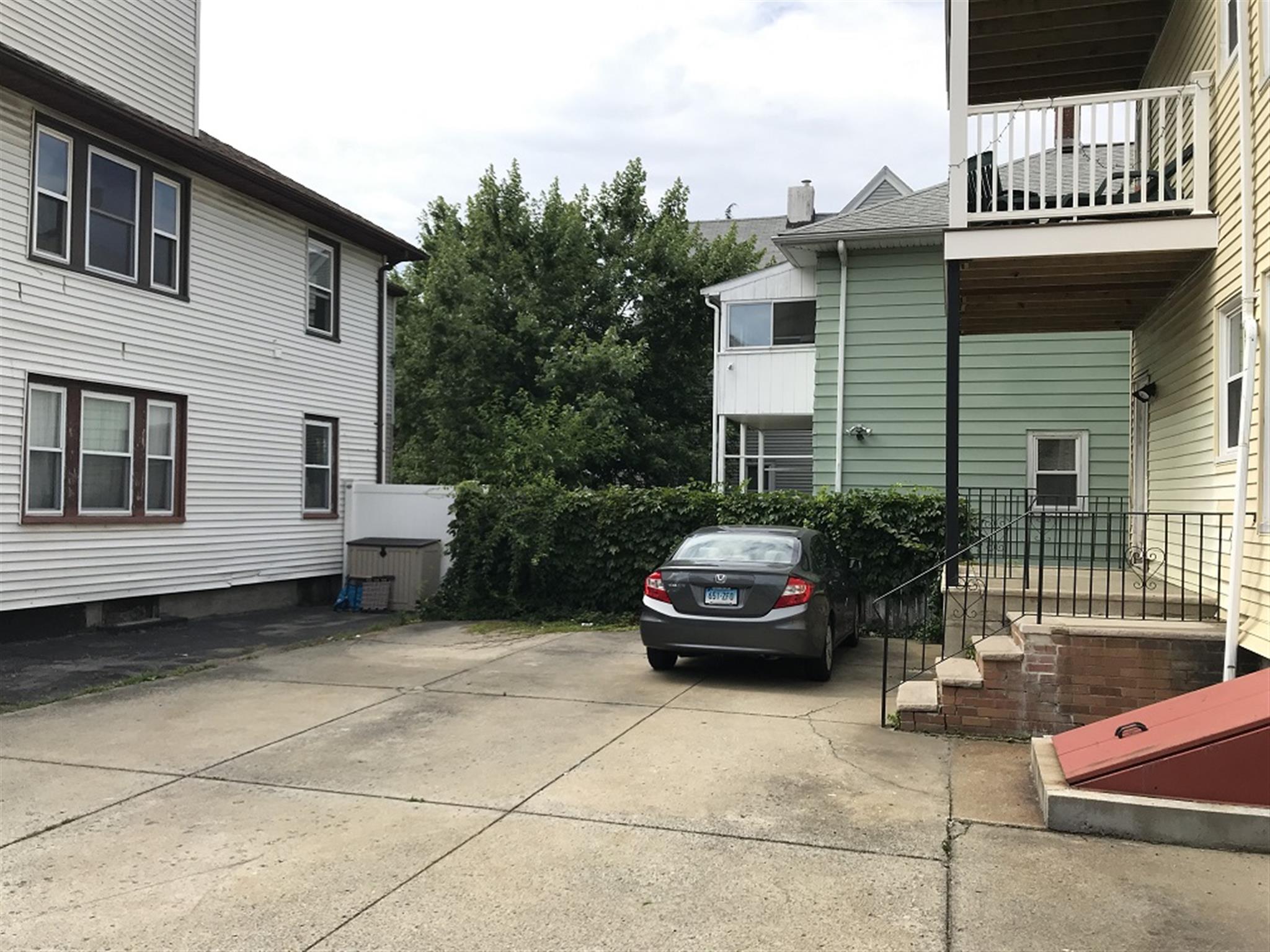 3 bed, 1 bath apartment for rent at 69 Winchester St Unit 2, Medford — photo 13 of 16