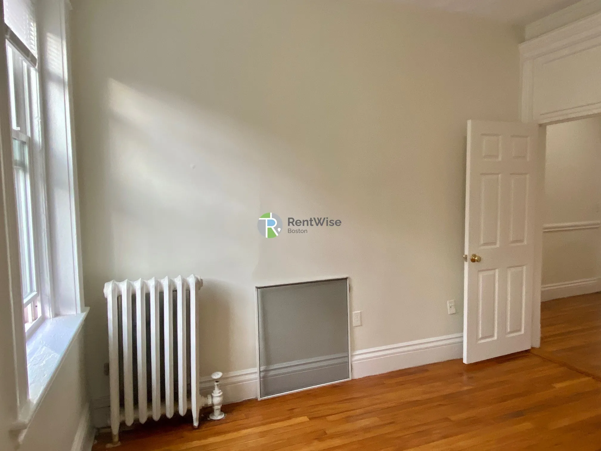 1302 Commonwealth Ave, Allston