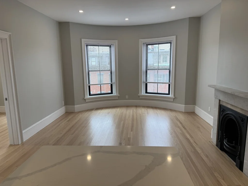 147 West Concord, South End