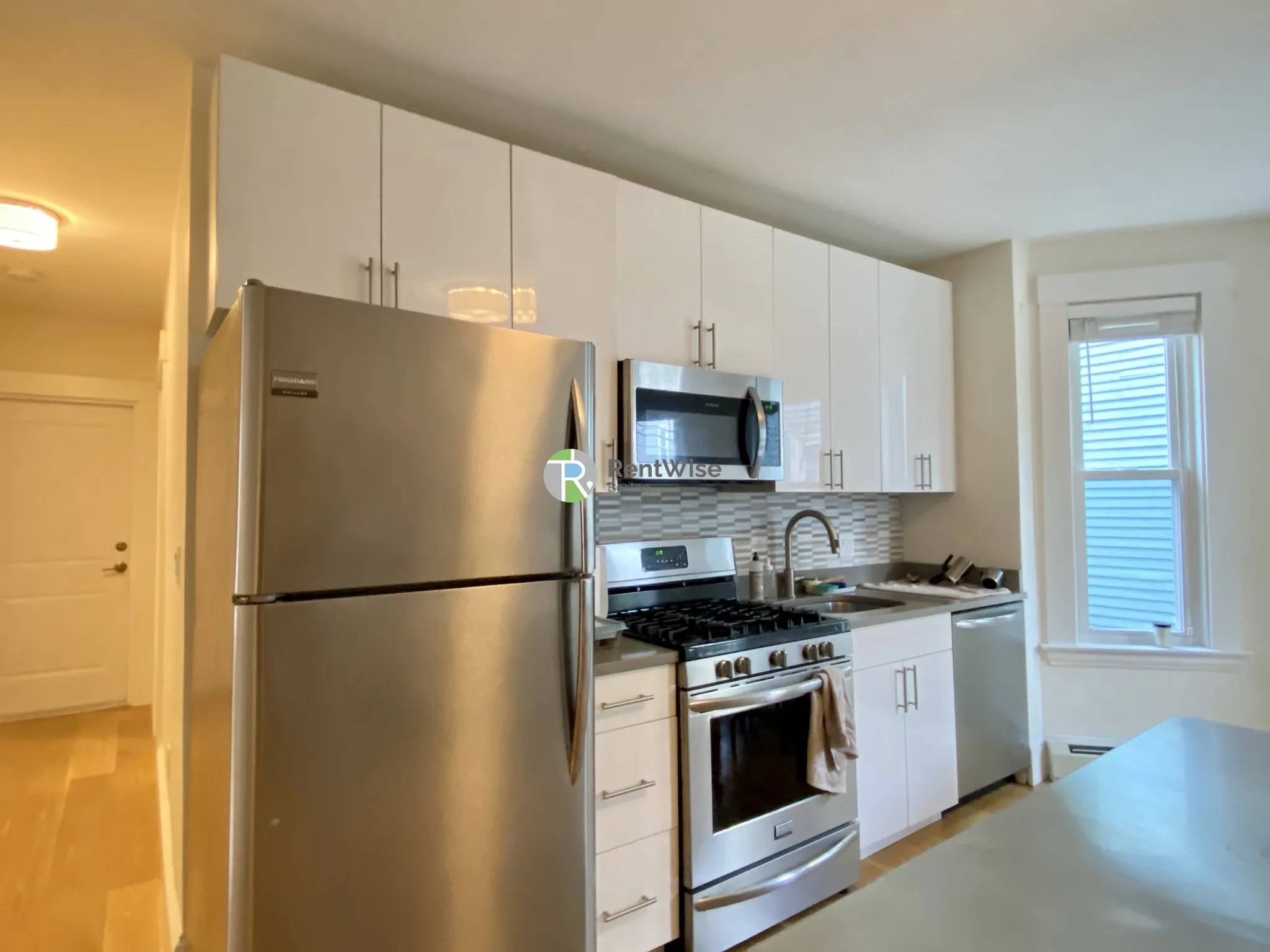 319 Columbia St, Wellington-Harrington