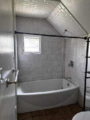 6 Hollis St, Downtown