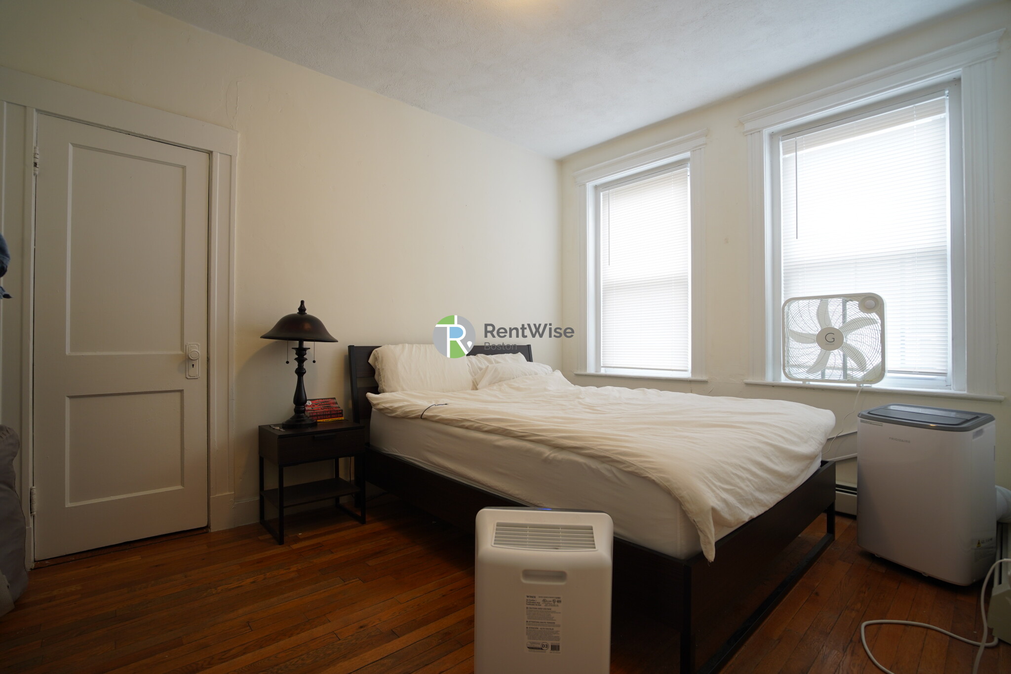 78 Brainerd Rd, Allston