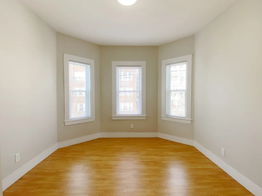 73 Campbell Ave, Revere