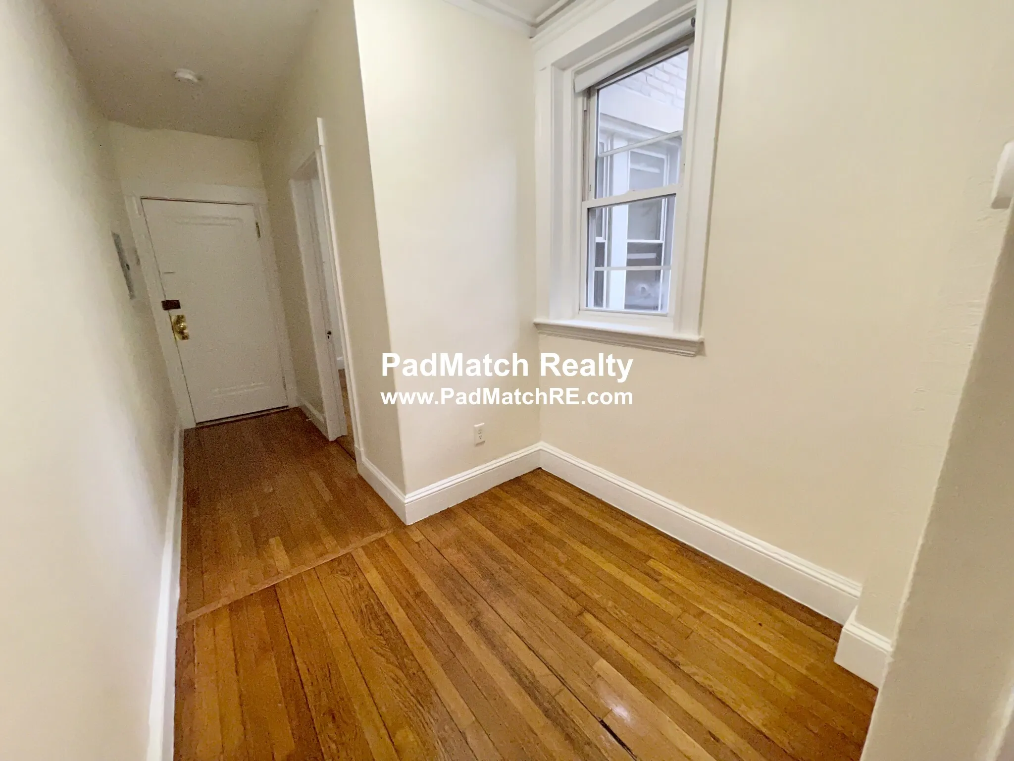 1175 Boylston St, Fenway