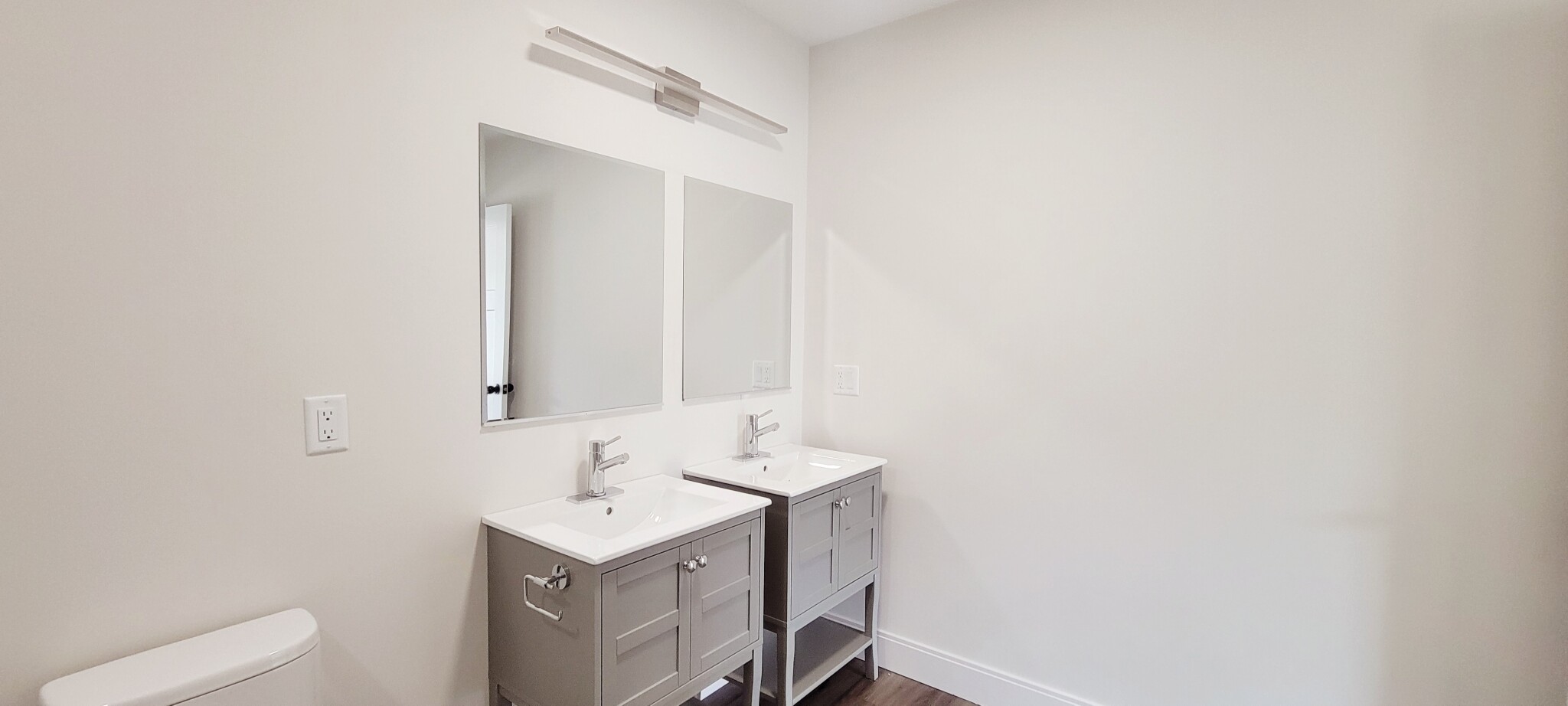 317 Belgrade Ave, Roslindale