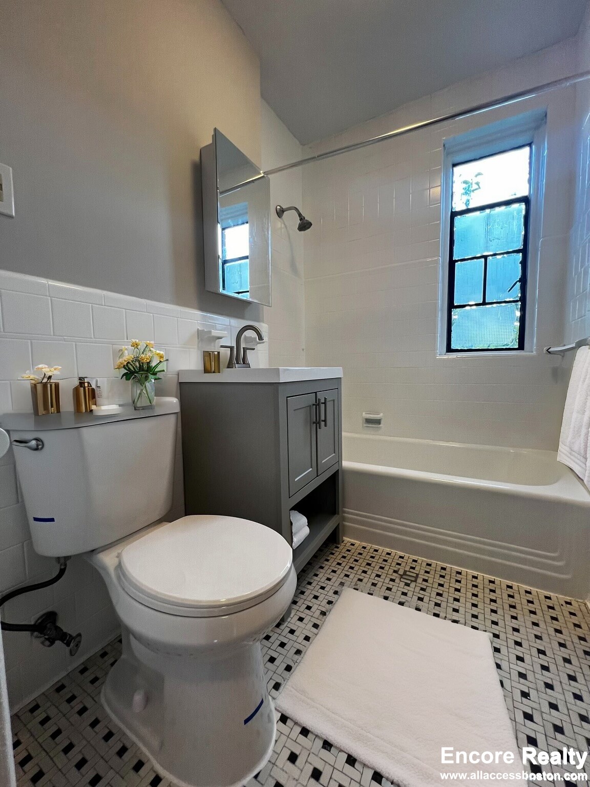 91 Longwood Ave, Coolidge Corner