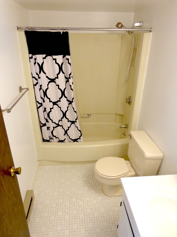 235 Winthrop St, Medford