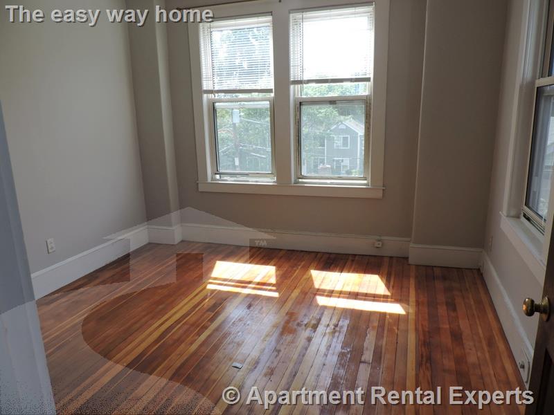 5 Elmer St, Riverside