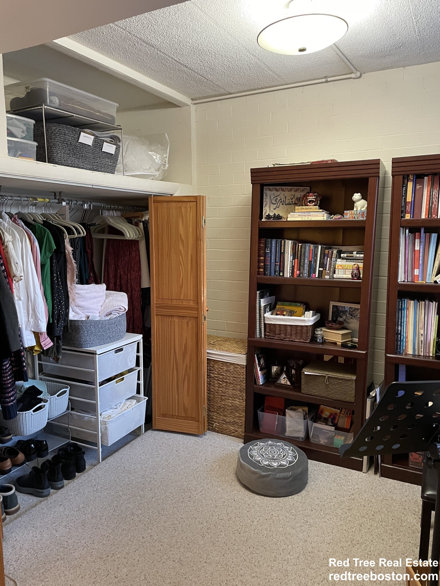 12 Commonwealth Ct, Brighton