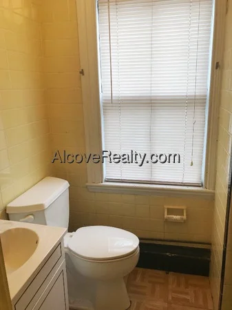 74 Otis St, East Cambridge