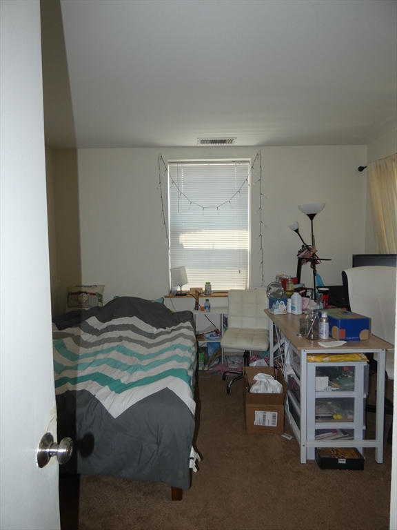 84 Gainsborough St, Fenway