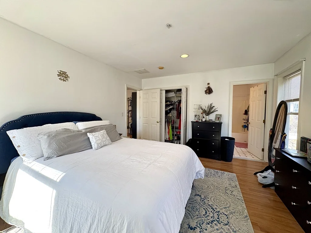 20 Cameron St, Boylston Street