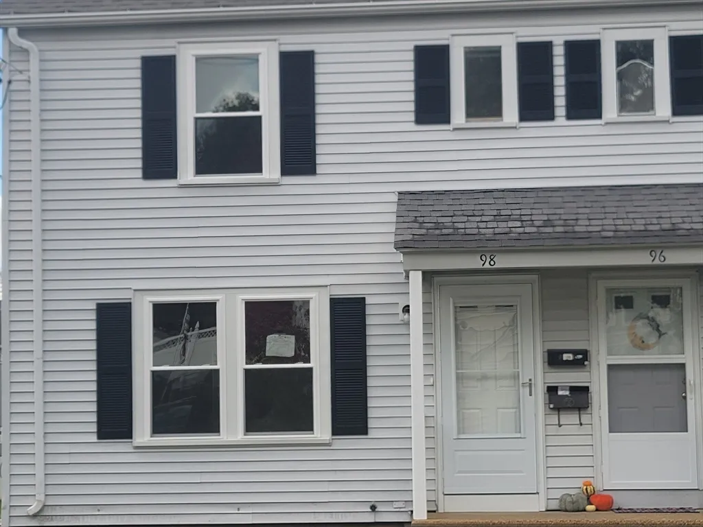 98 Uncatena Ave, Burncoat