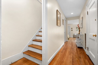 1 bed, 1.5 bath apartment for rent at 247 Beacon St Unit 1, Back Bay — photo 14 of 16