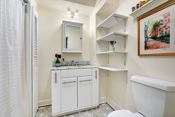 1 bed, 1.5 bath apartment for rent at 247 Beacon St Unit 1, Back Bay — photo 13 of 16