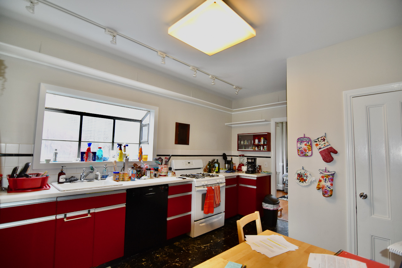 2 bed, 1 bath apartment for rent at 247 Park St Unit 2, Dorchester — photo 3 of 25