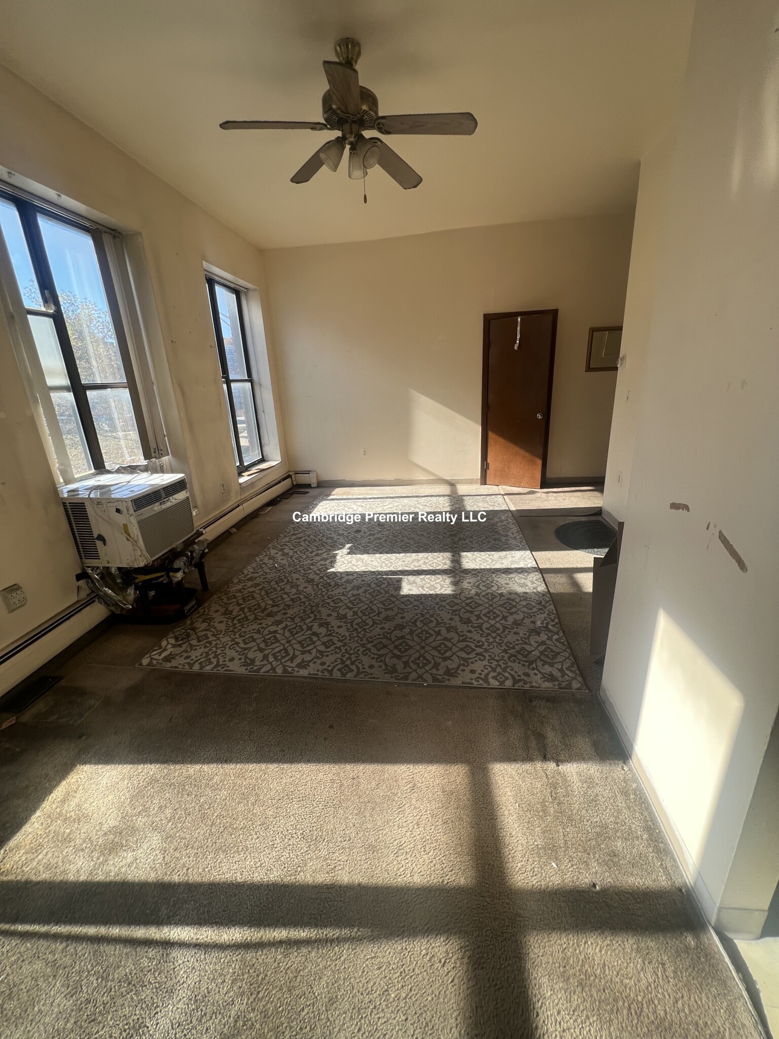 247 Pearl St, Winter Hill