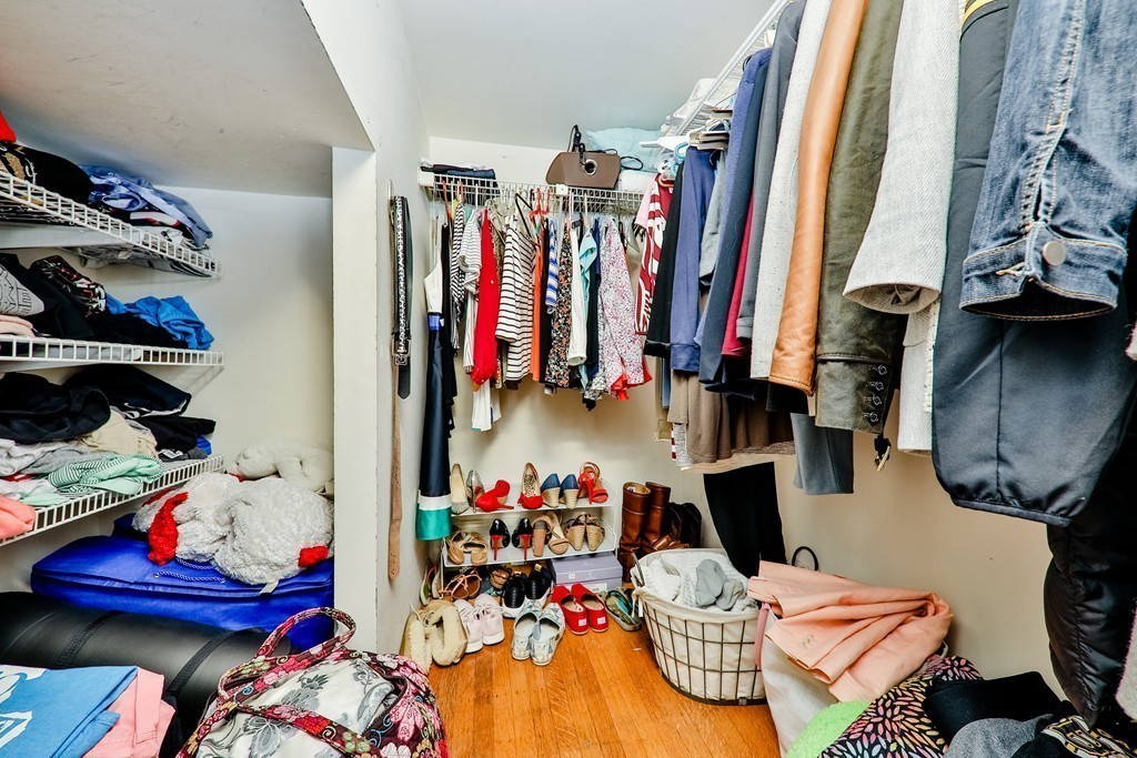 247 Beacon St, Back Bay