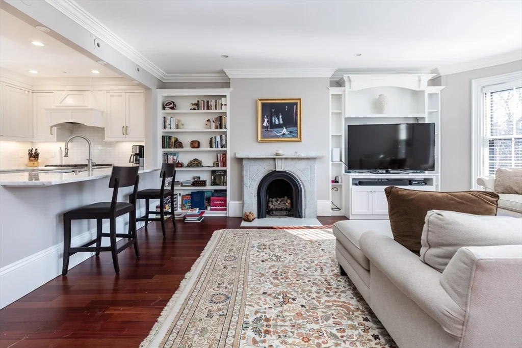 83 Montgomery St, South End