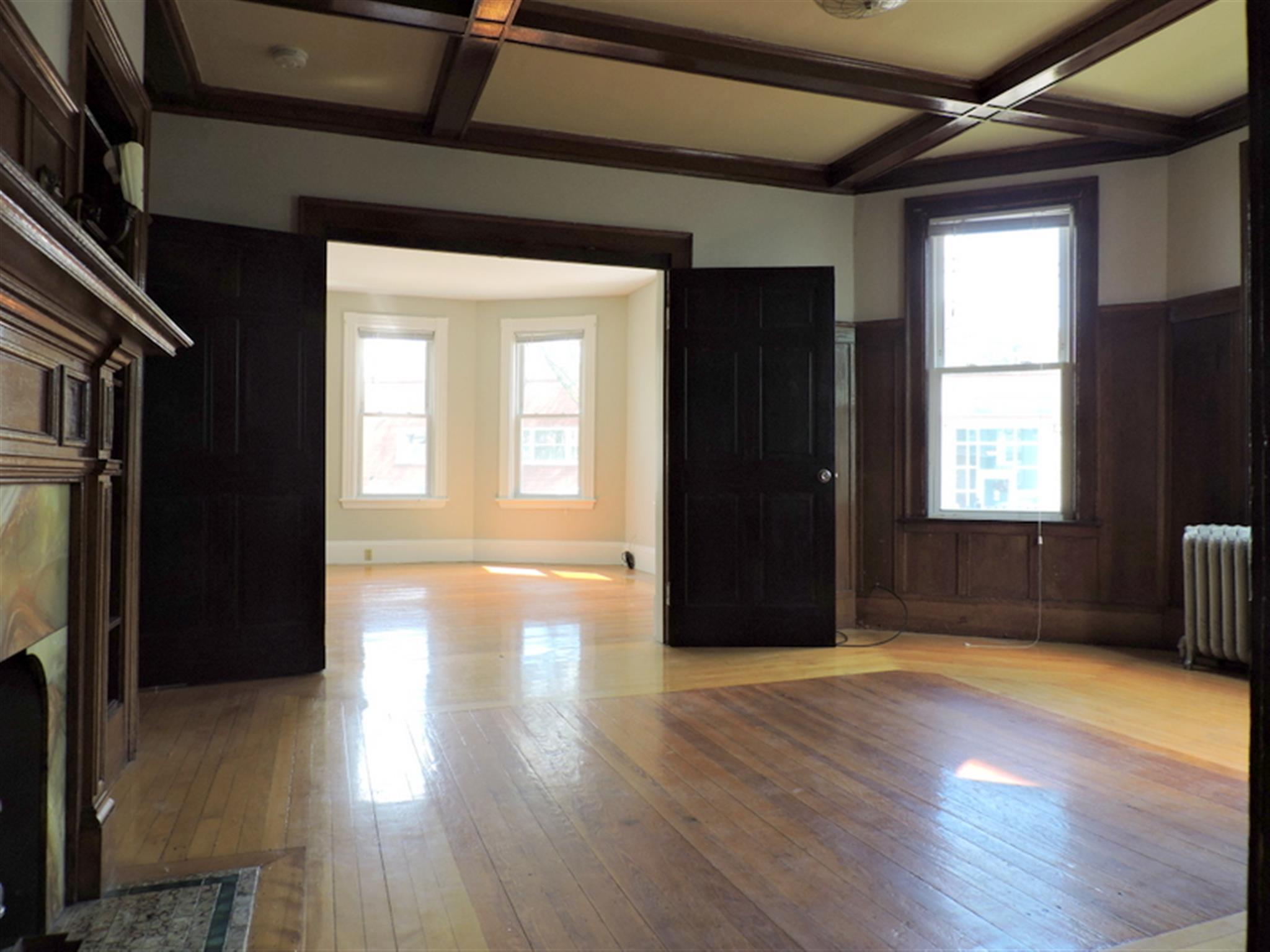 1.5 bed, 1 bath apartment for rent at 140 Holland St Unit 1, Davis Square — photo 1 of 10