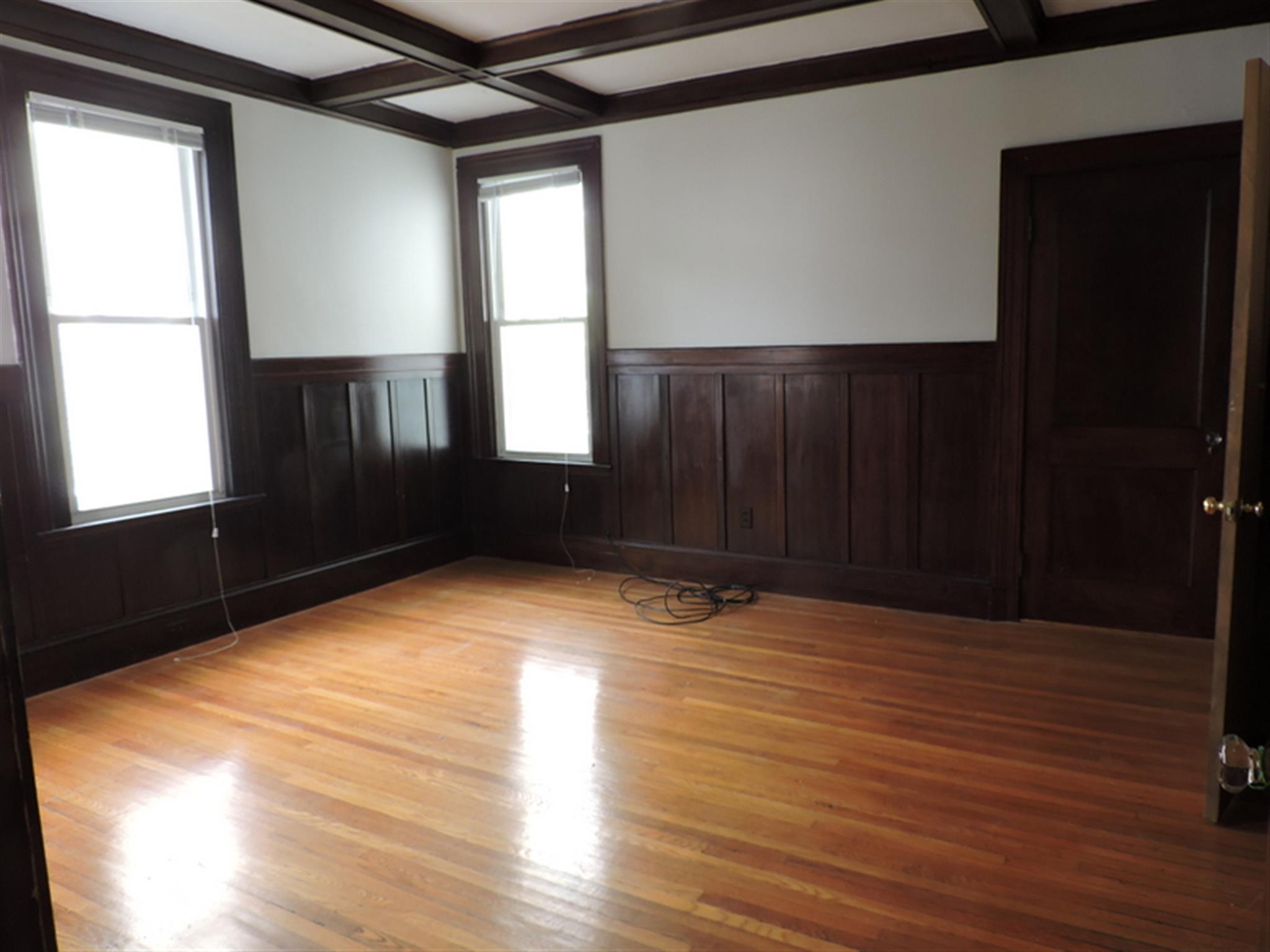 1.5 bed, 1 bath apartment for rent at 140 Holland St Unit 1, Davis Square — photo 6 of 10