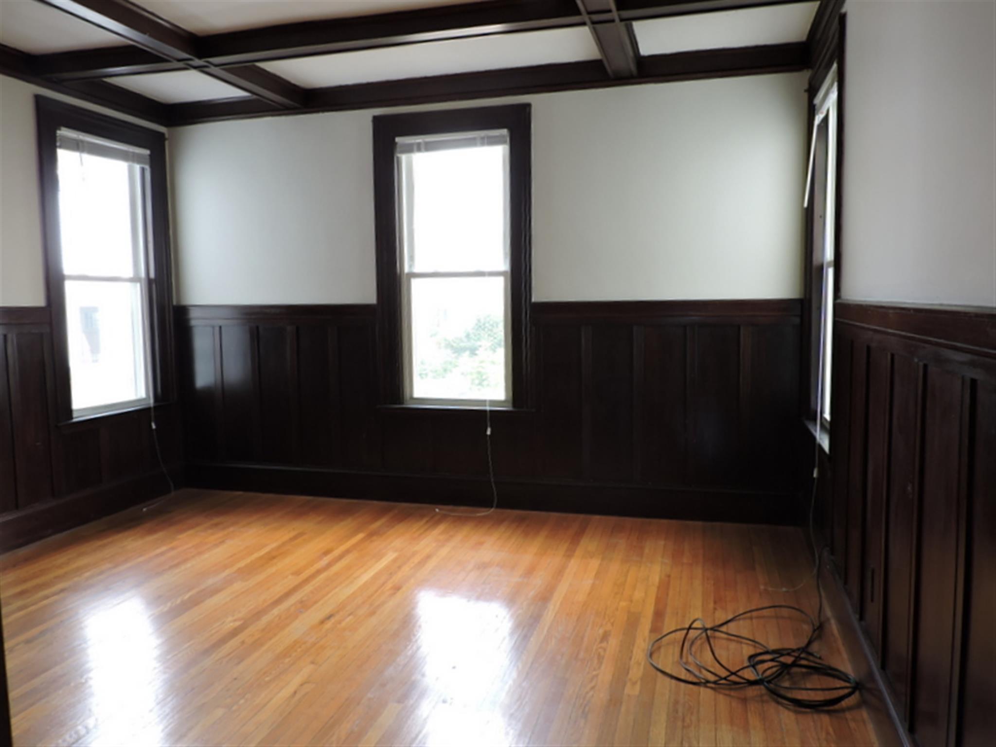 1.5 bed, 1 bath apartment for rent at 140 Holland St Unit 1, Davis Square — photo 7 of 10