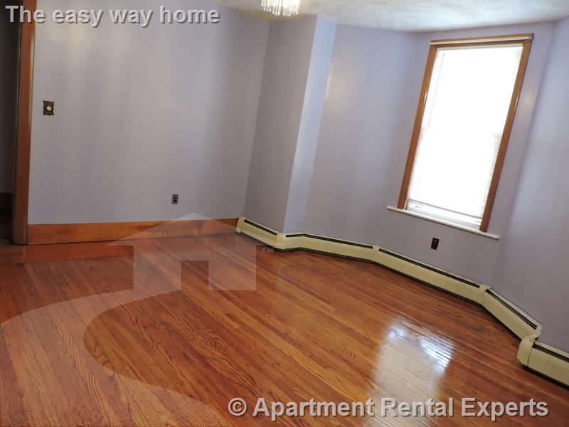 1.5 bed, 1 bath apartment for rent at 64 Thurston St Unit 1L, Winter Hill — photo 4 of 11