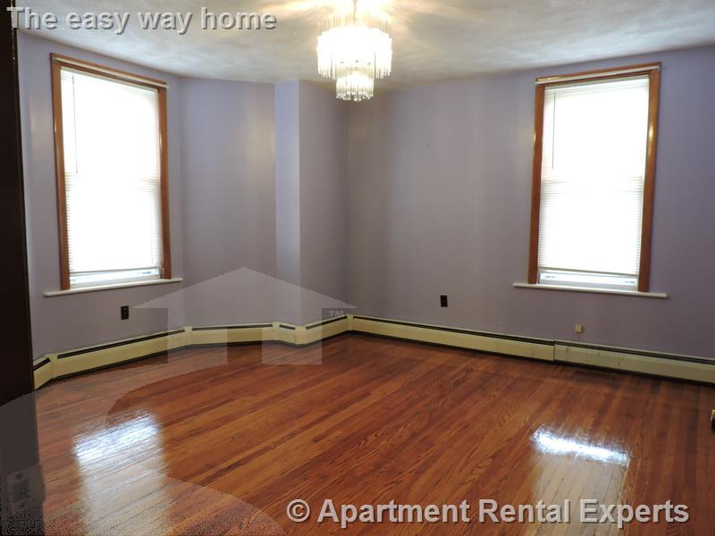1.5 bed, 1 bath apartment for rent at 64 Thurston St Unit 1L, Winter Hill — photo 6 of 11