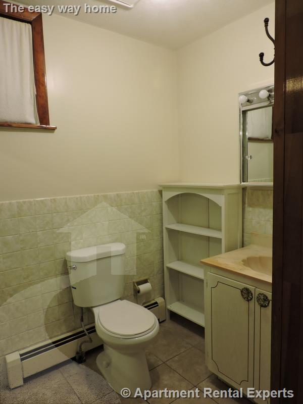 1.5 bed, 1 bath apartment for rent at 64 Thurston St Unit 1L, Winter Hill — photo 9 of 11