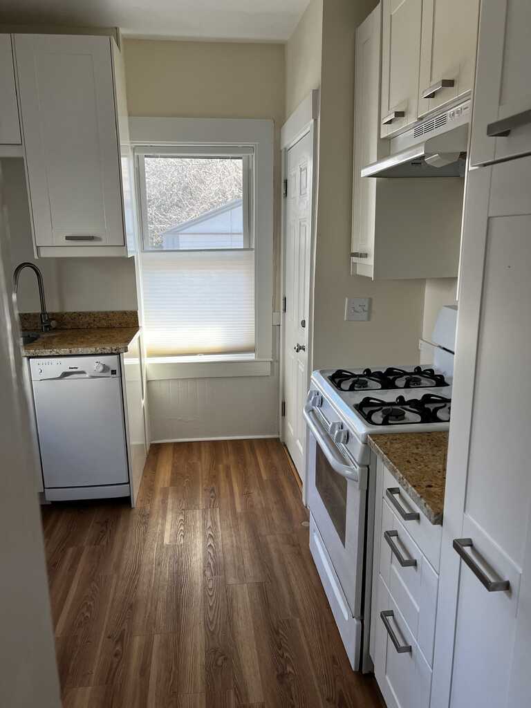 96 Hammond St, Baldwin