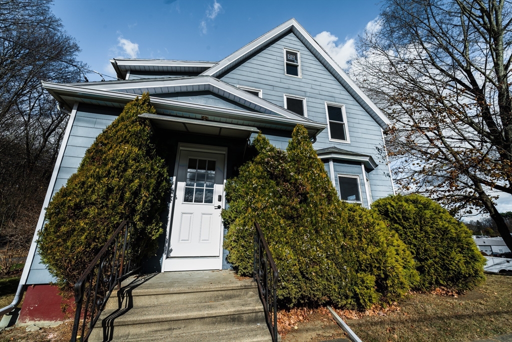 340 East Main St, East Brookfield