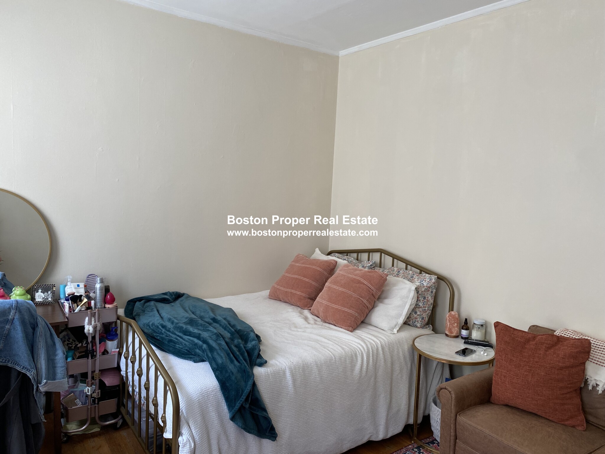 1840 Commonwealth Ave, Brighton