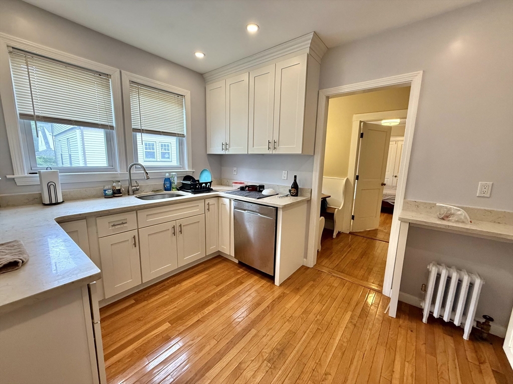 78 Hunnewell Ave, Brighton