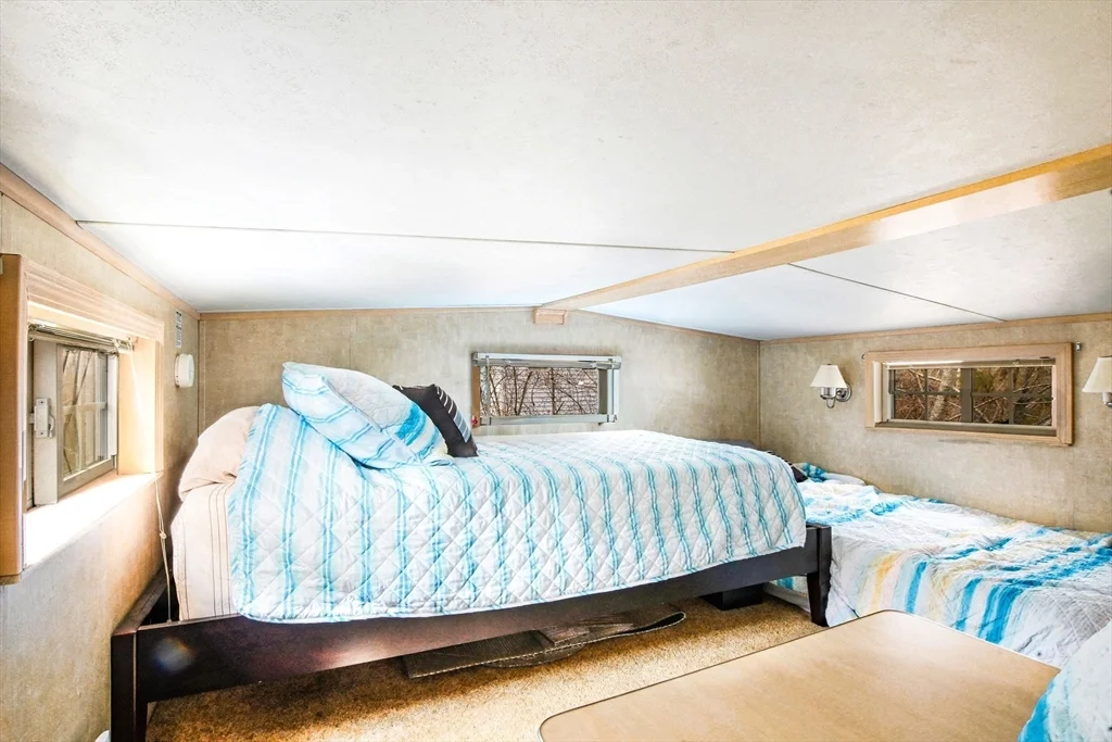 185 Cotuit Rd, Sandwich