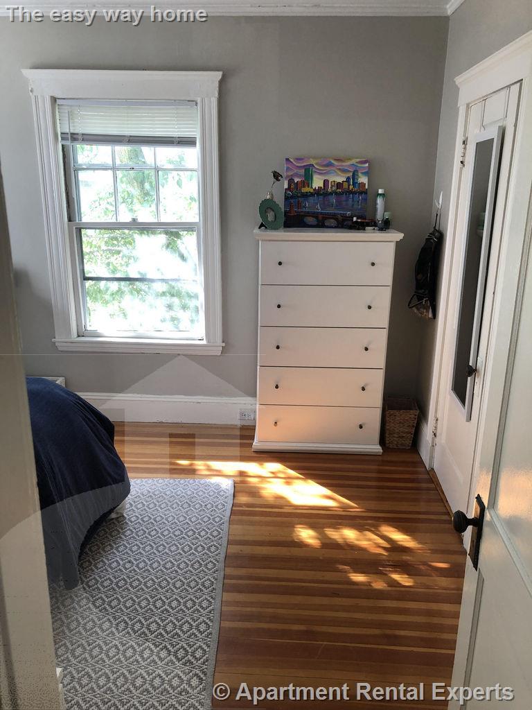 2 bed, 1 bath apartment for rent at 452 Broadway Unit 03, Harvard Square — photo 9 of 11