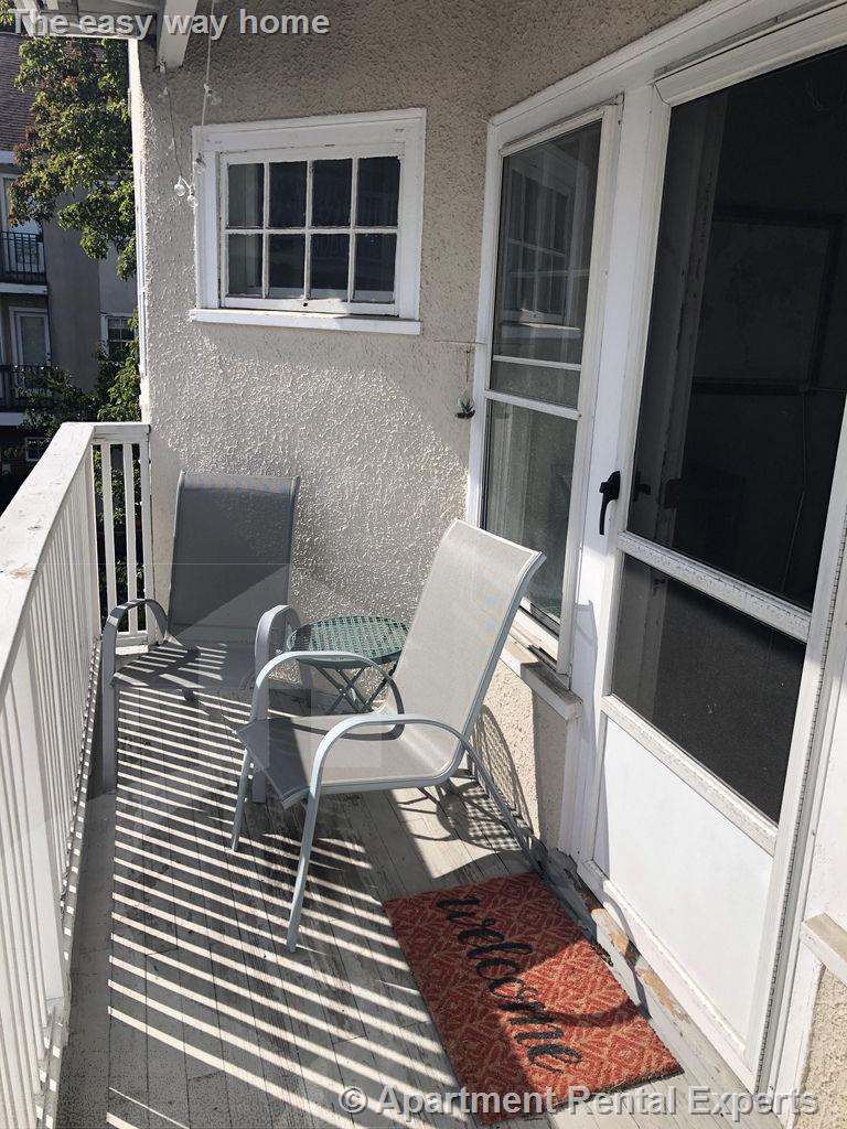 2 bed, 1 bath apartment for rent at 452 Broadway Unit 03, Harvard Square — photo 3 of 11