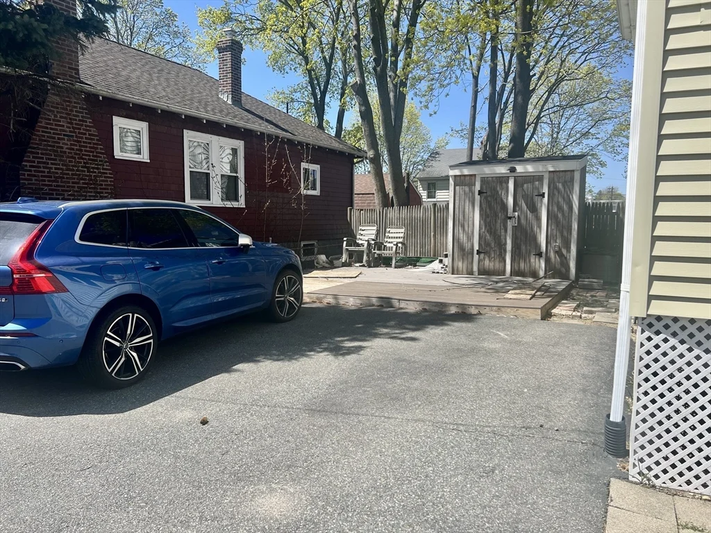 616 Adams Sr, Quincy