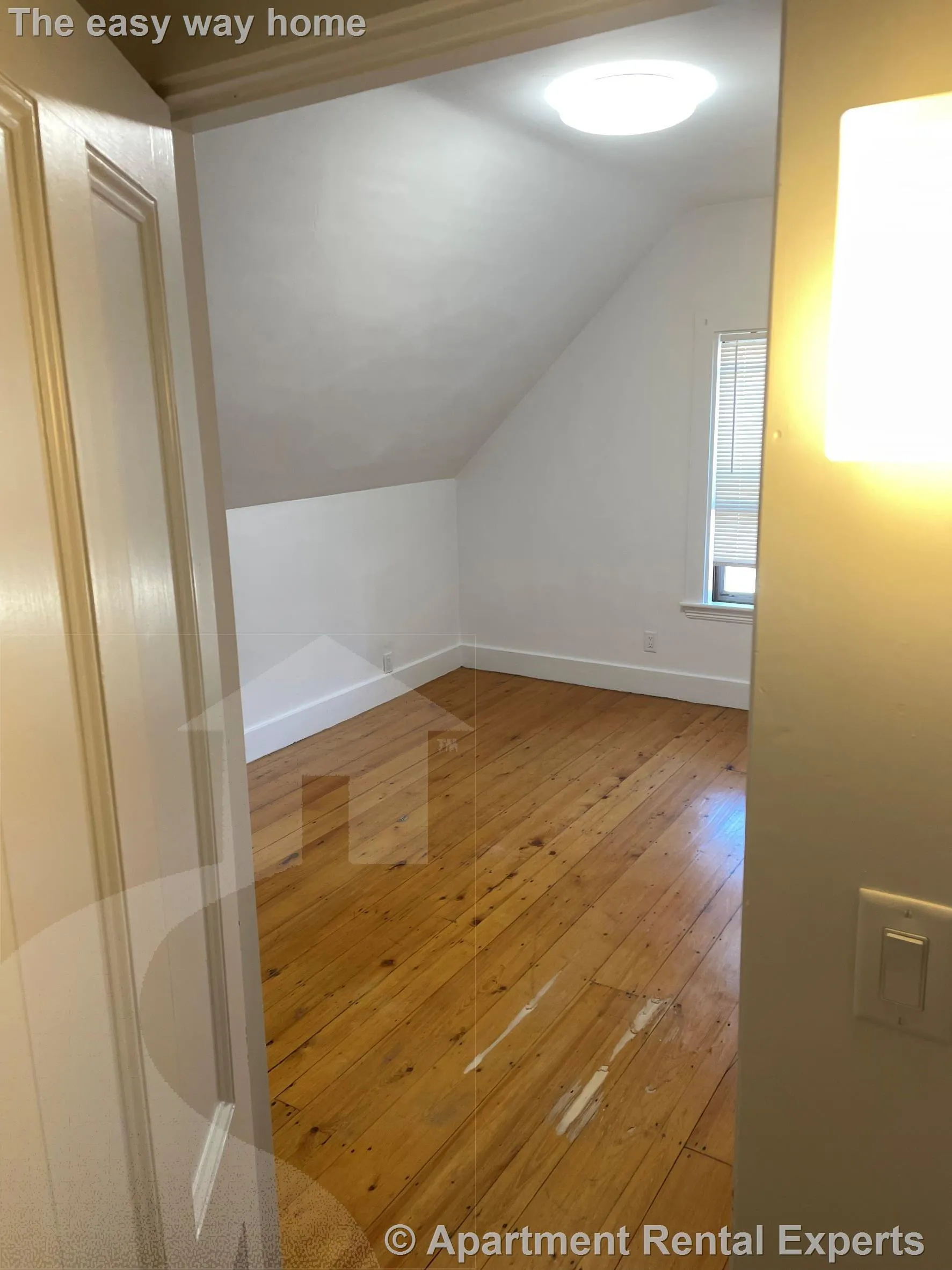 32 Healey St, Harvard Square