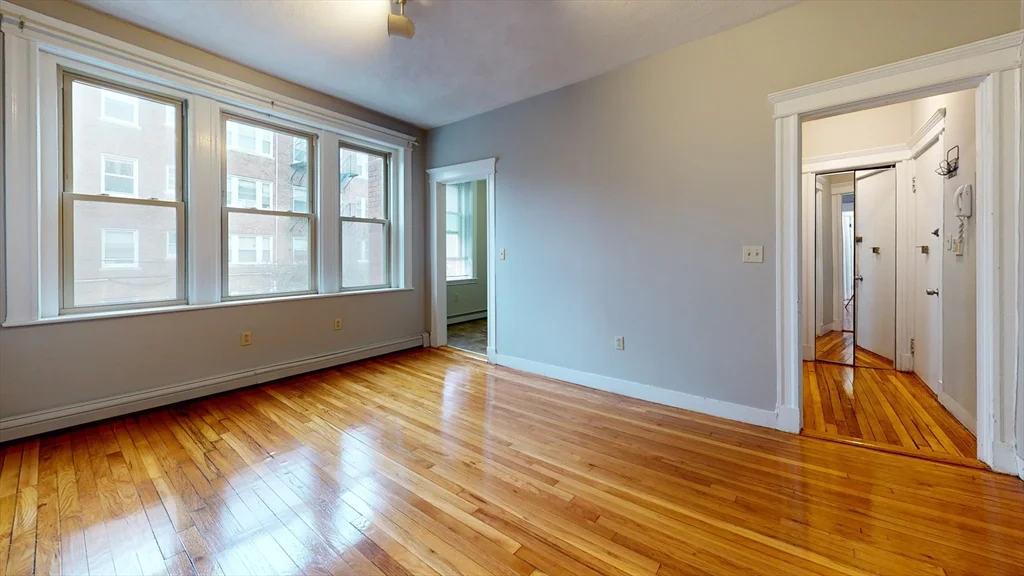 1625 Commonwealth Ave, Brighton