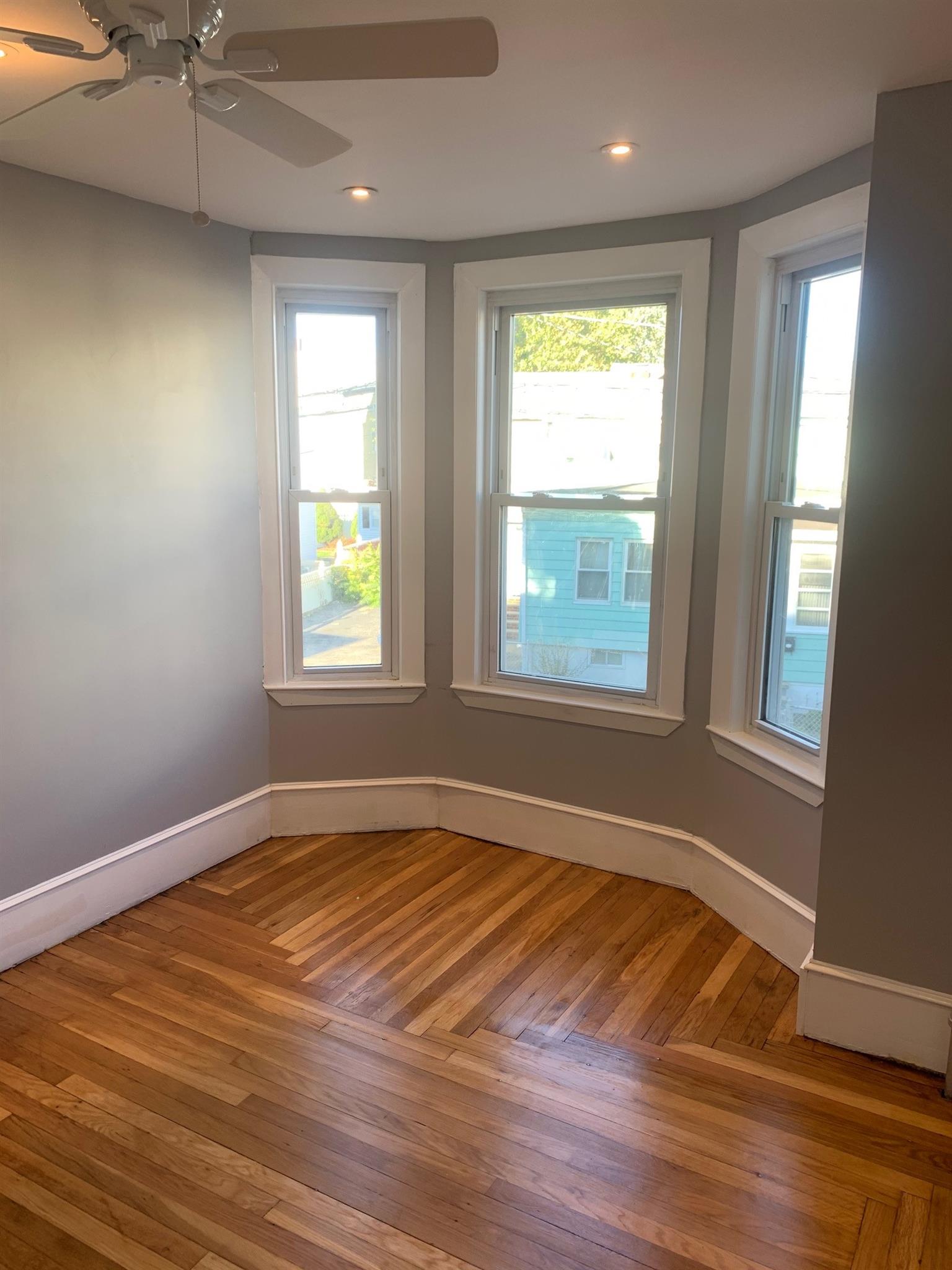 2 bed, 1 bath apartment for rent at 80 Vernon St Unit 80, Magoun Square — photo 10 of 16