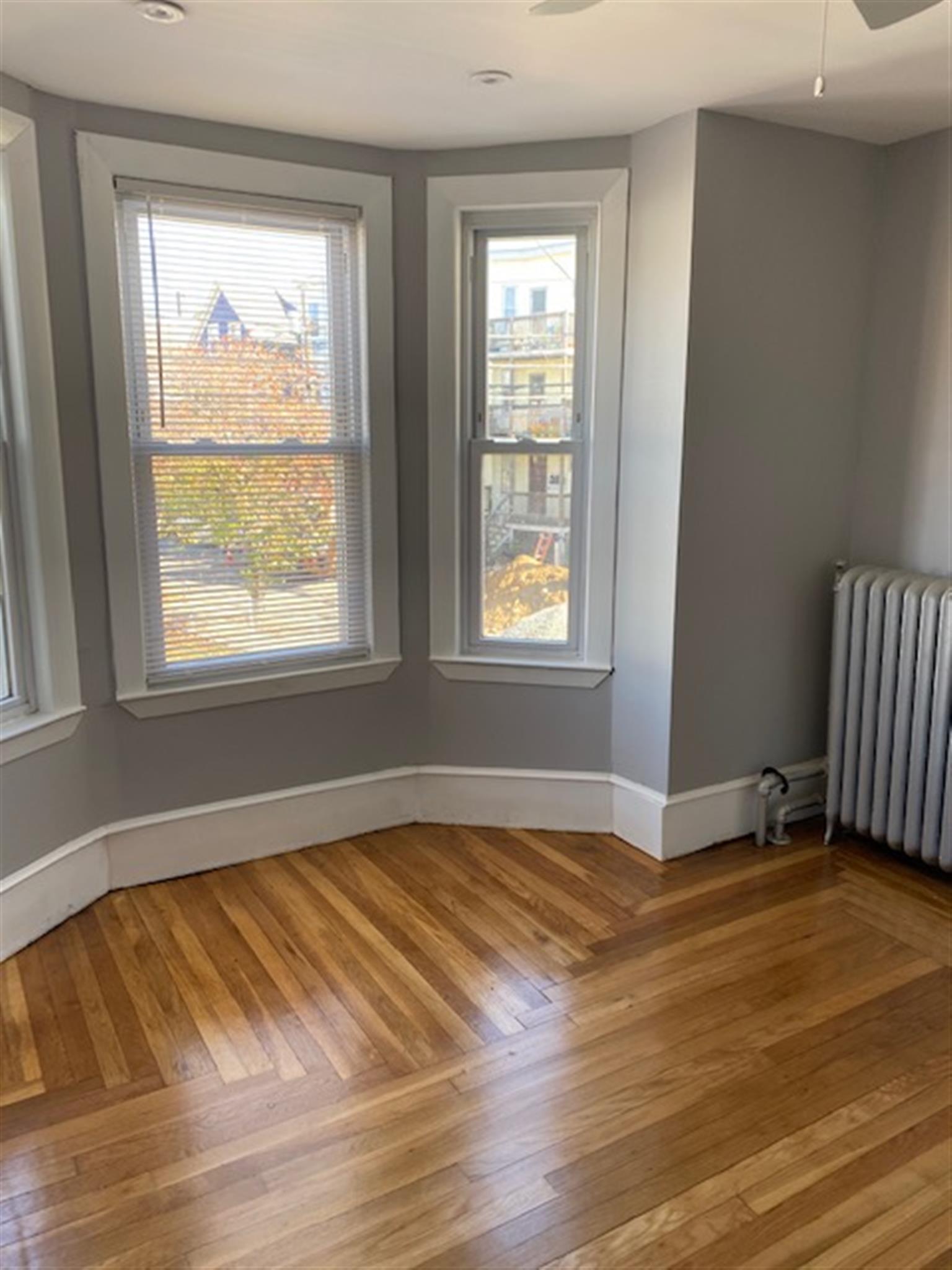 2 bed, 1 bath apartment for rent at 80 Vernon St Unit 80, Magoun Square — photo 9 of 16