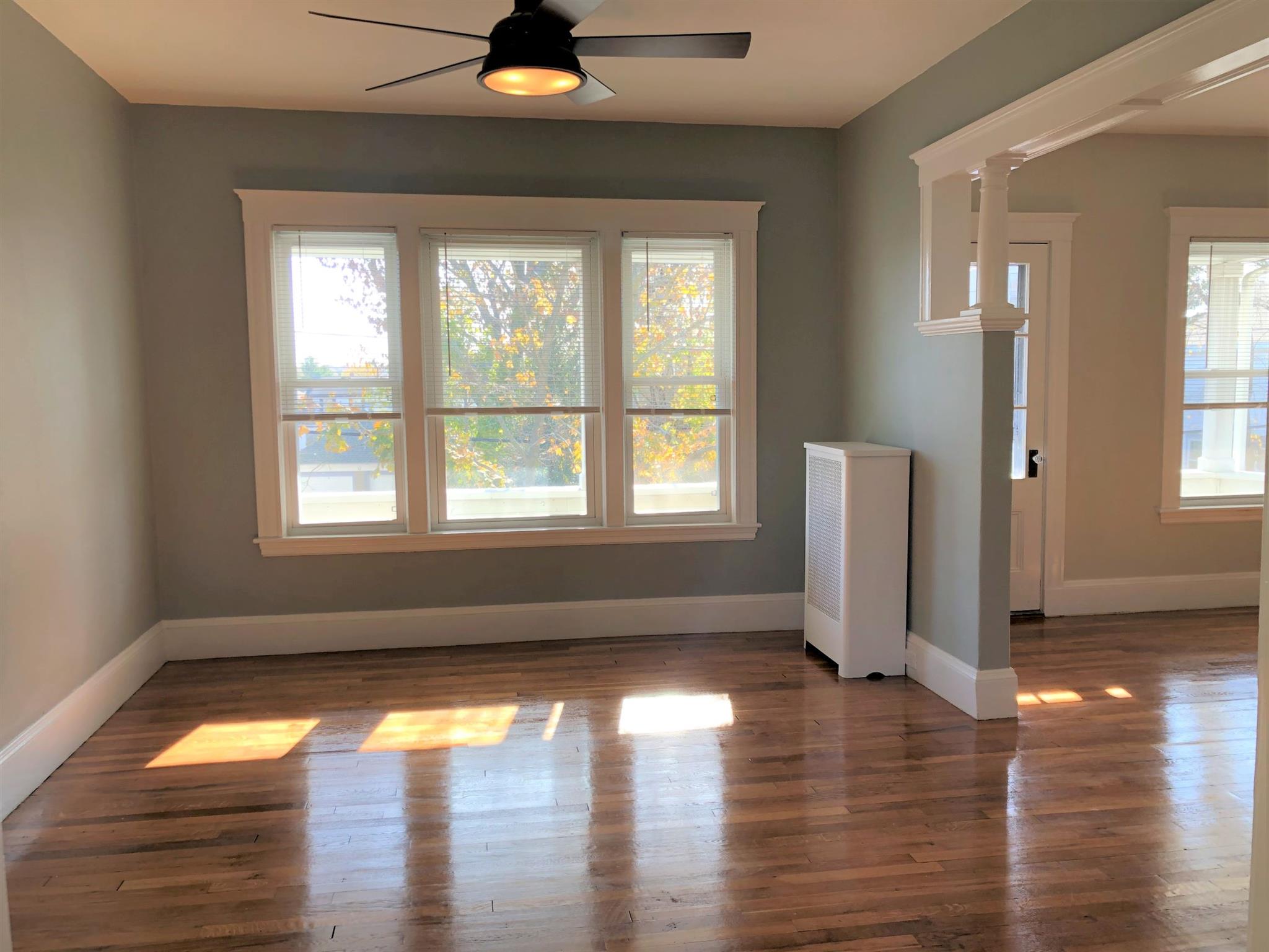 2.5 bed, 1 bath apartment for rent at 35 Pearl St Unit 35, Medford — photo 6 of 11