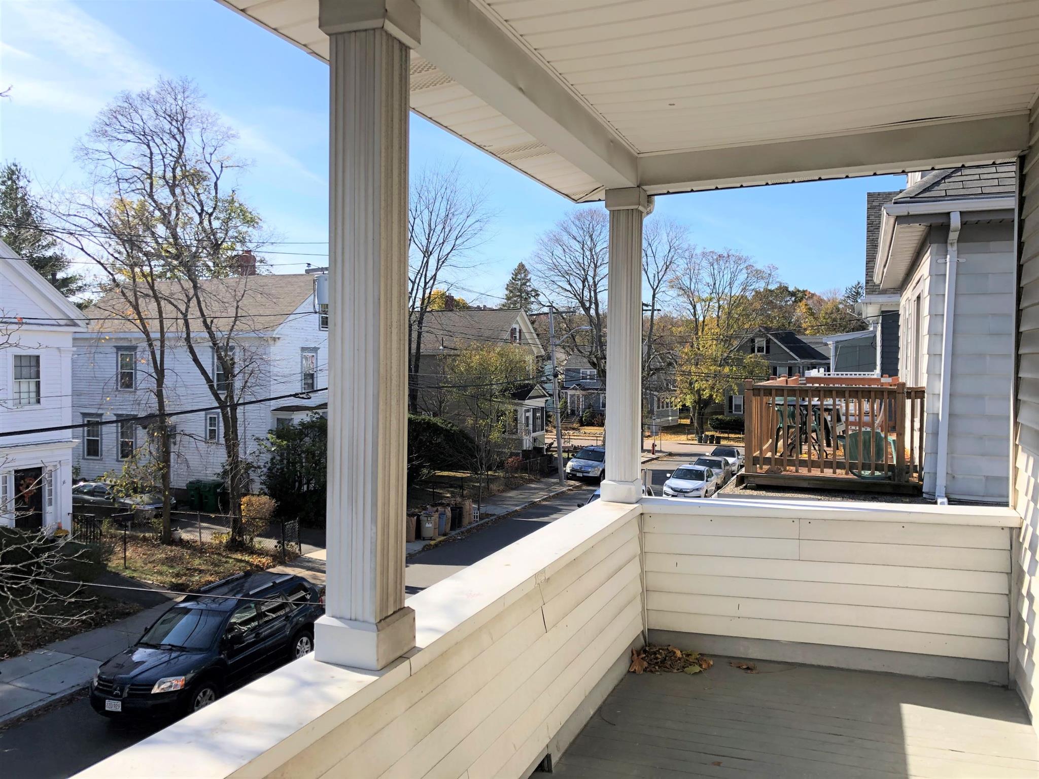 2.5 bed, 1 bath apartment for rent at 35 Pearl St Unit 35, Medford — photo 11 of 11