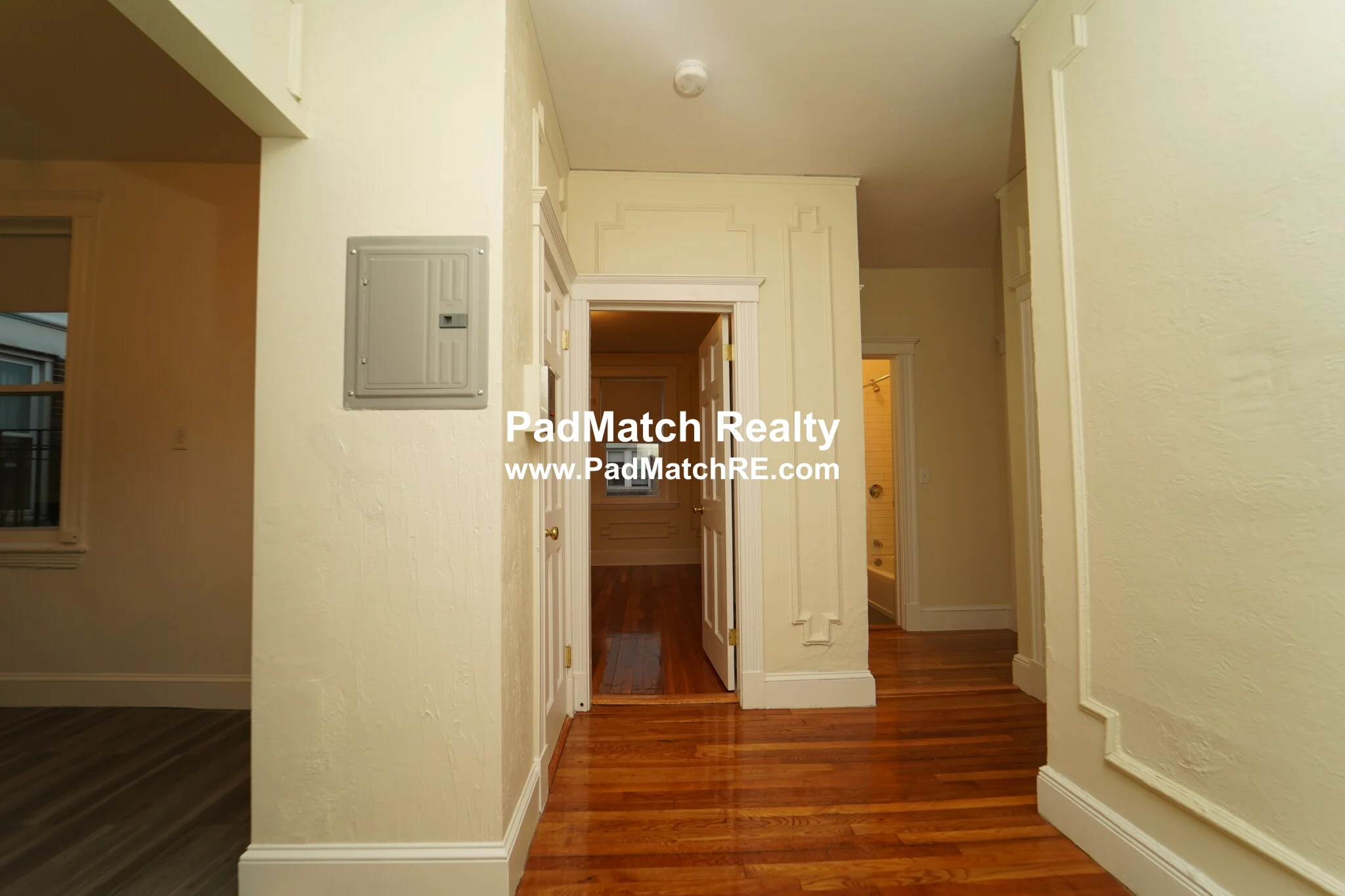 1800 Commonwealth Ave, Brighton