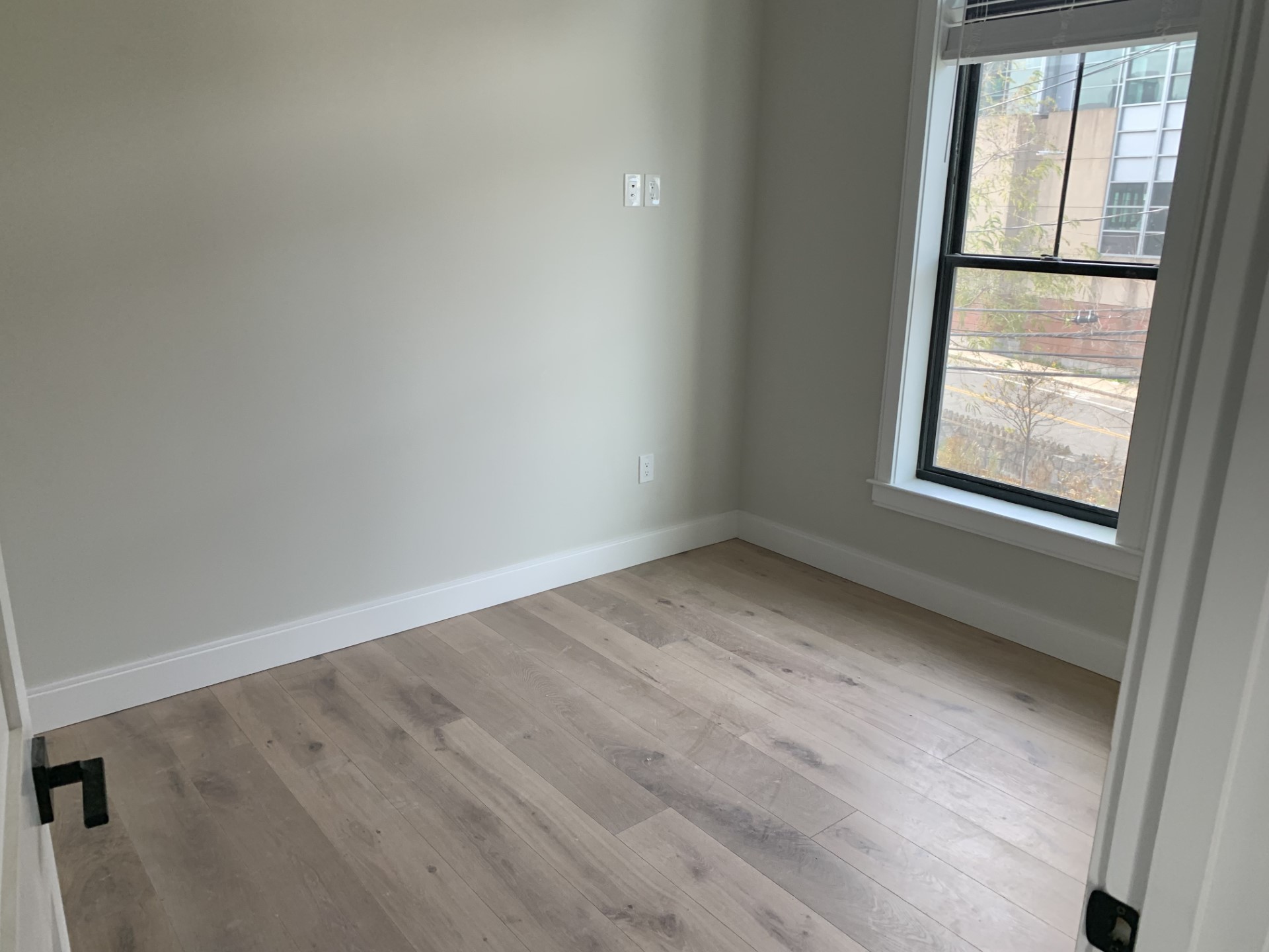 157 Everett St, Allston