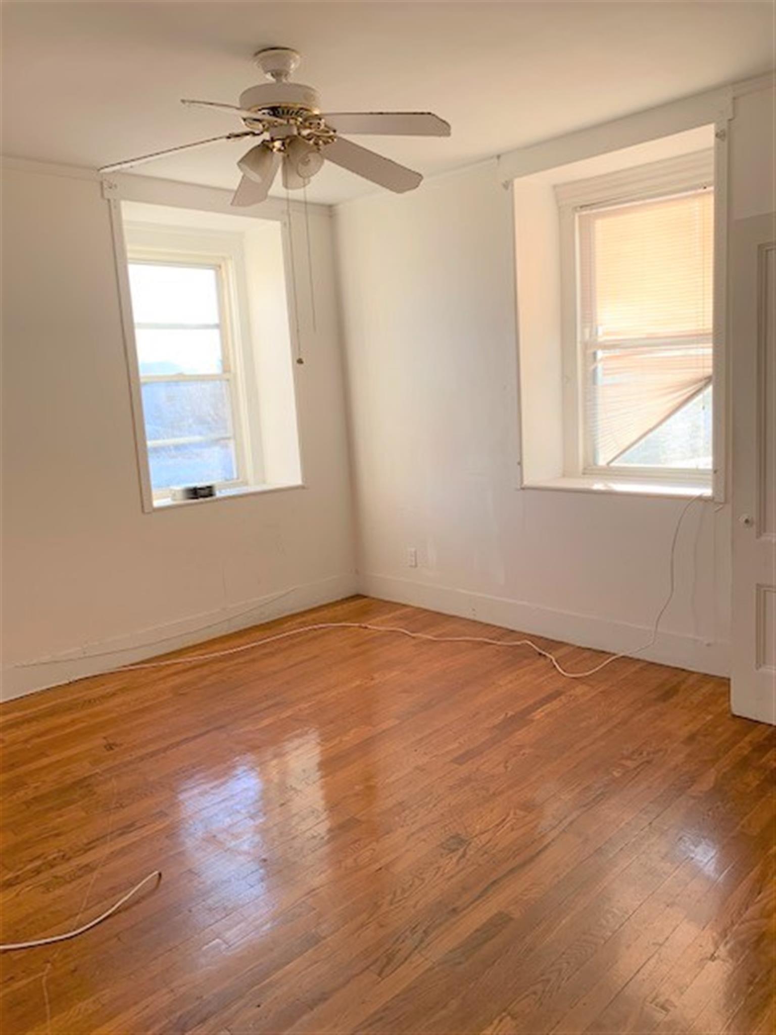3 bed, 1.5 bath apartment for rent at 92 Oliver St Unit 1, Malden — photo 13 of 14